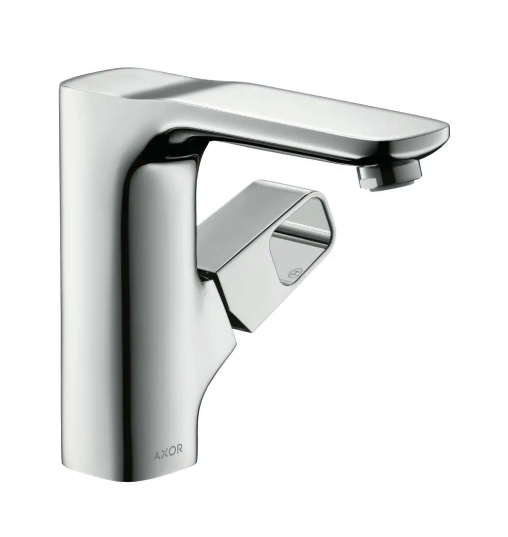Chromfarbener AXOR-Waschtischmischer mit ergonomischem Hebel und Zugstangen-Ablaufgarnitur, präsentiert in einem modernen Design.